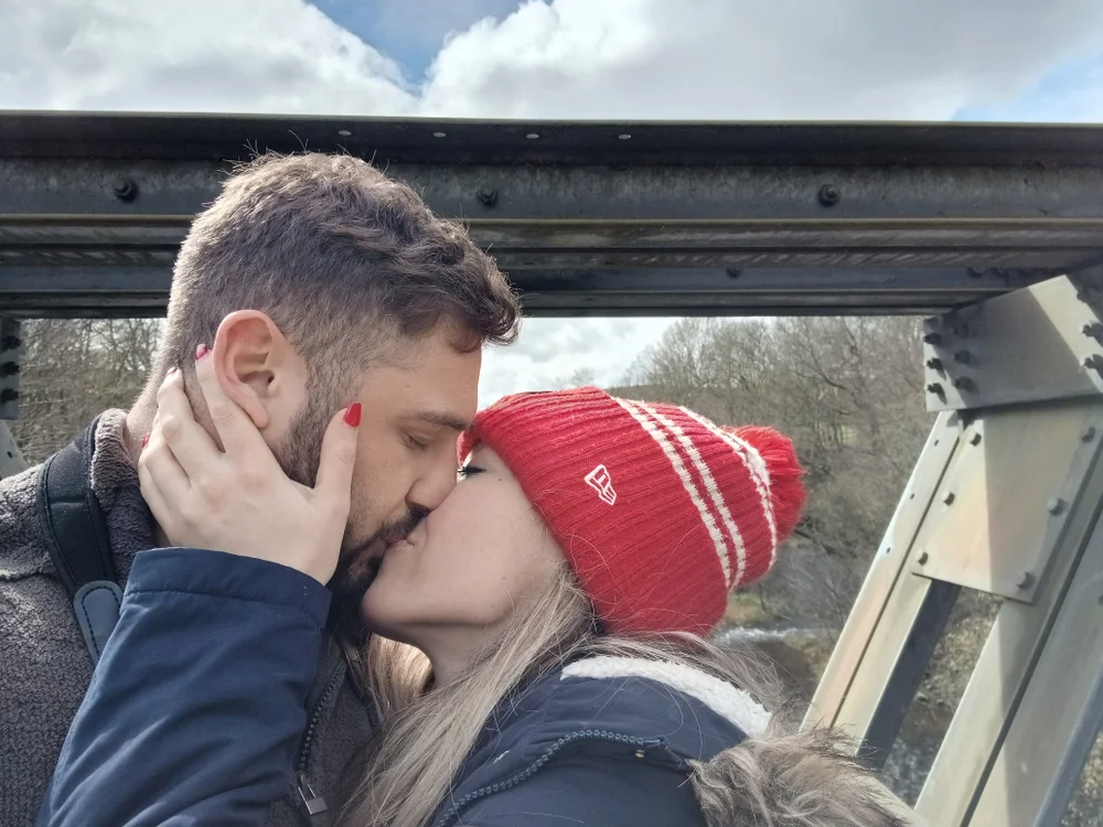 fucklyweds: офлайн-секс-чат