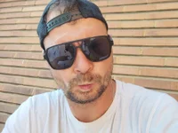 ModeGhost's webcam live show