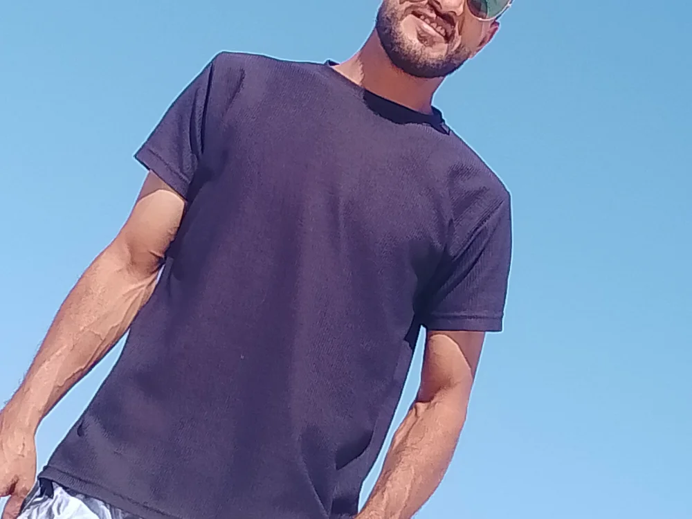 bilalhamdy123 Adlı Modelin Çevrimdışı XXX Sohbeti