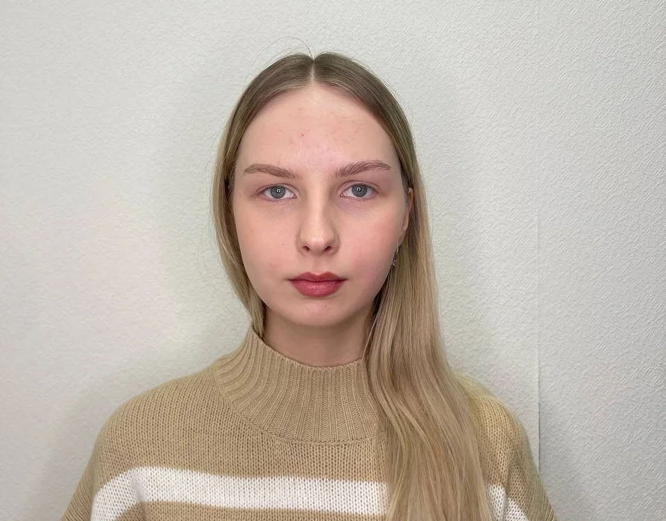 FloraHarrie's Offline Chat Room