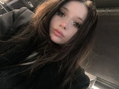 ShiningAlt - Girl 