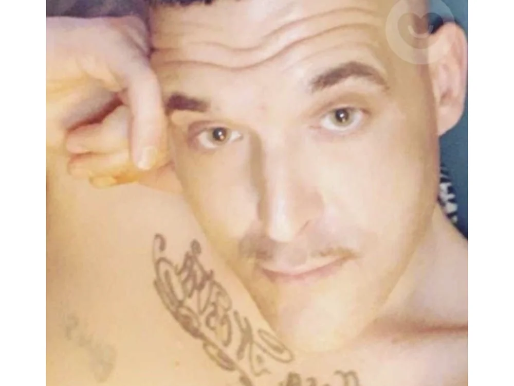 999Carter999's Offline Chat Room
