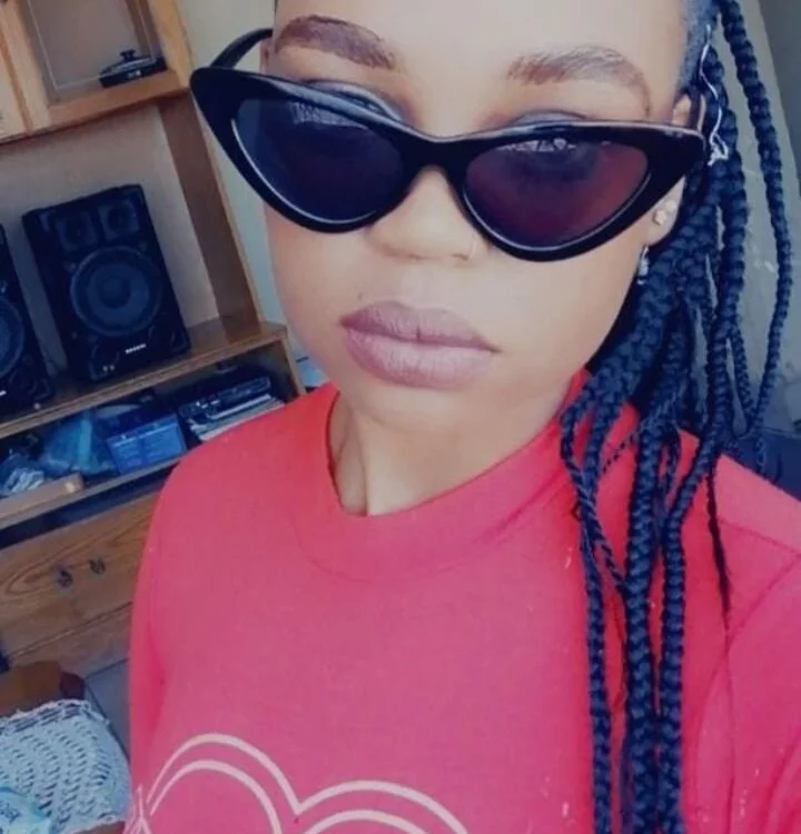 Onkagile93 offline chatrum