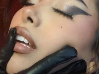 willow_poisson 现场XXX聊天