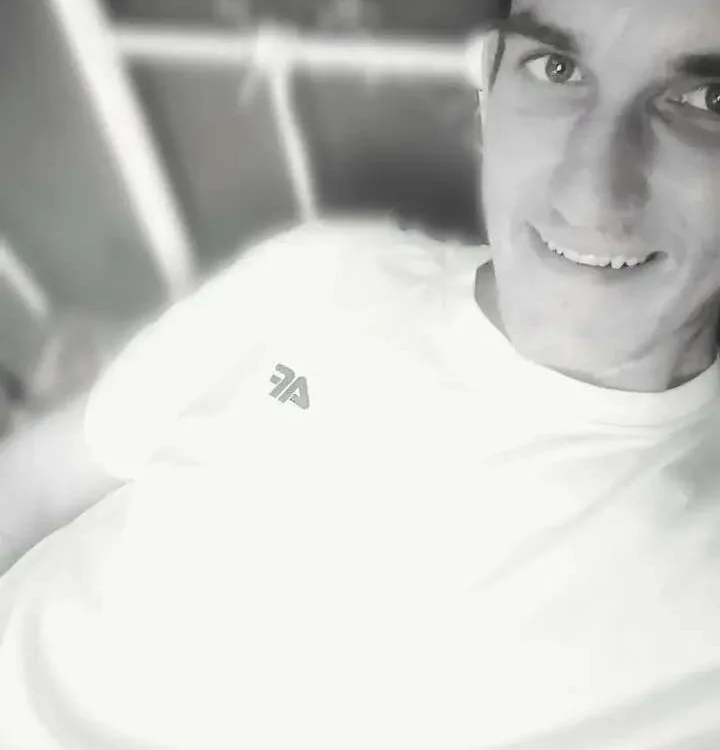 Mateusz29Xxx offline XXX-chat