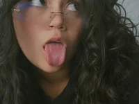 kalagr2's webcam live show