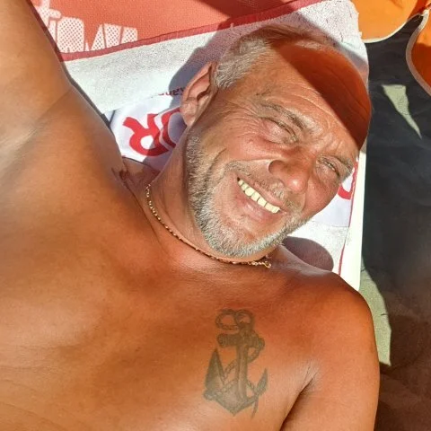 muschilegga1 Chat XXX offline