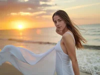 love_megi Adlı Modelin Canlı XXX Sohbeti