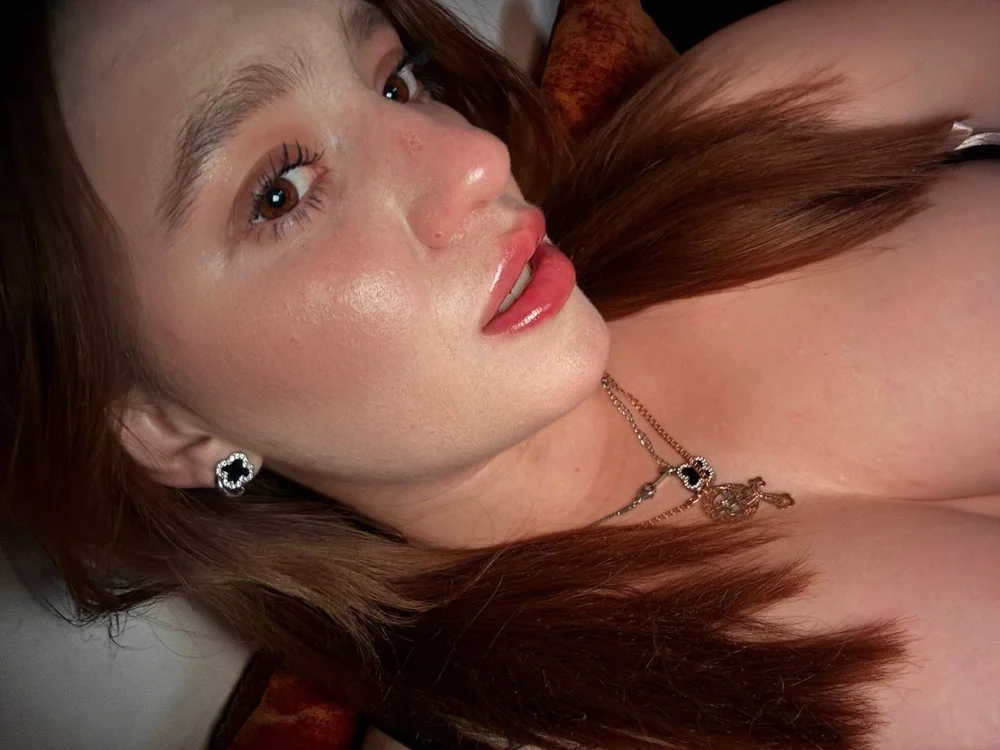 BellaYoungGirl Offline XXX-Chat