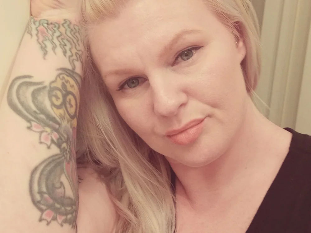 parabaddie's Offline XXX Chat