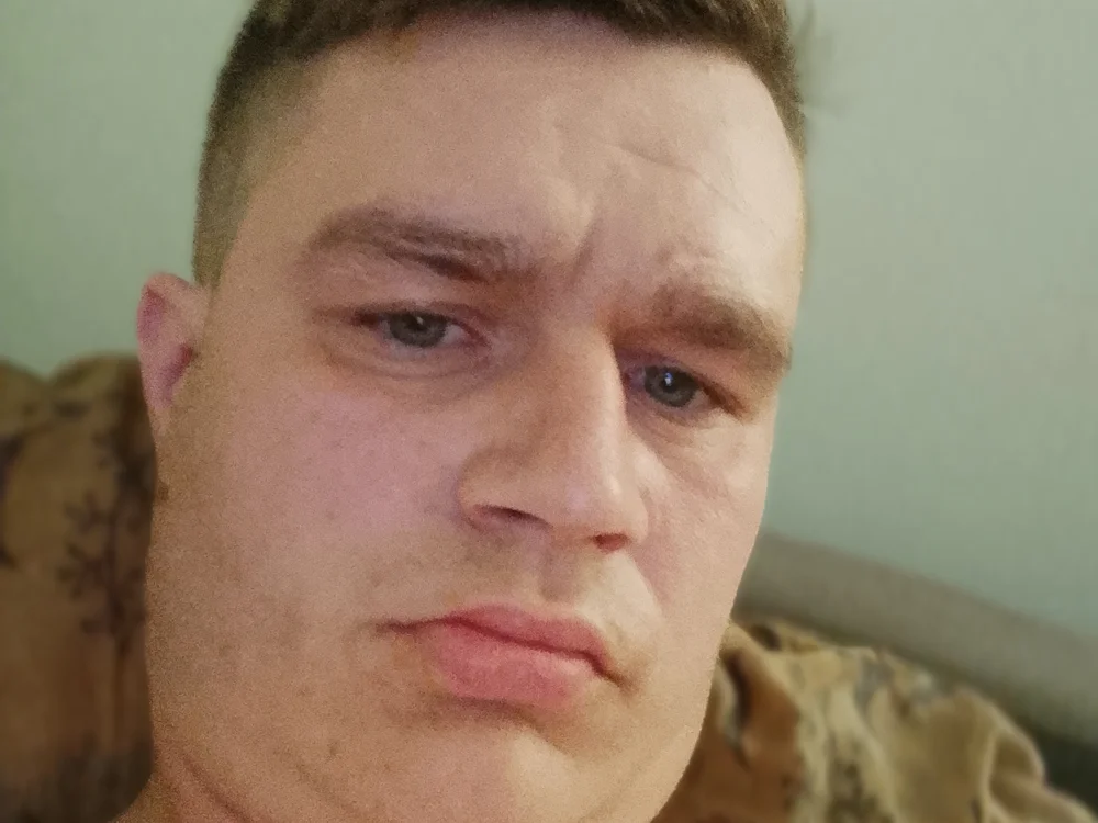 Matius1991 Chat XXX offline