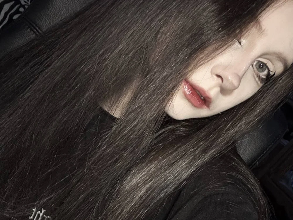 Leti_Kissess offline chatrum