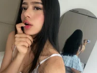 ludovikasallow's Live XXX Chat