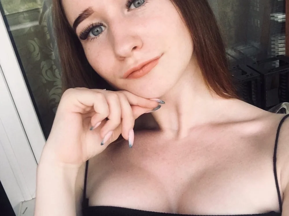 SteIIaYoung's Offline XXX Chat