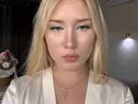HermaBathe's webcam live show