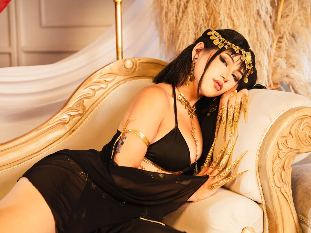 Zaradavis live XXX chat