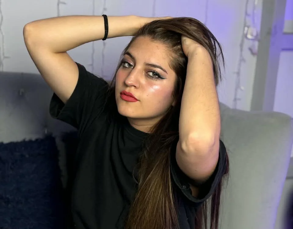 Lana_Sanders Offline XXX-Chat