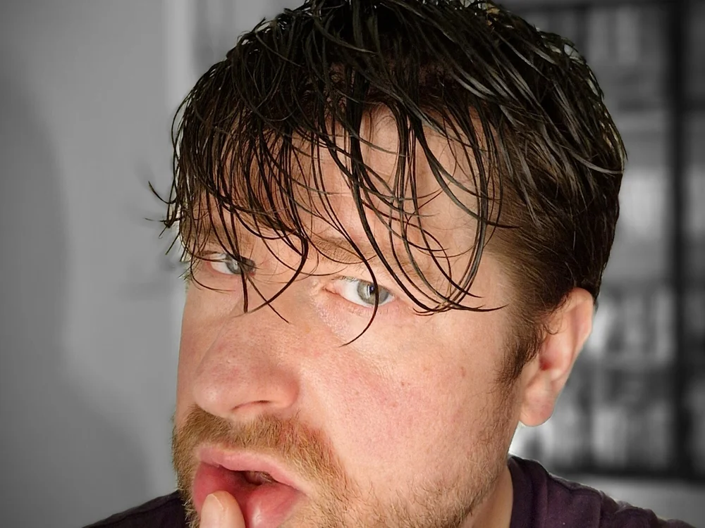 bellangelo35's Offline Chat Room