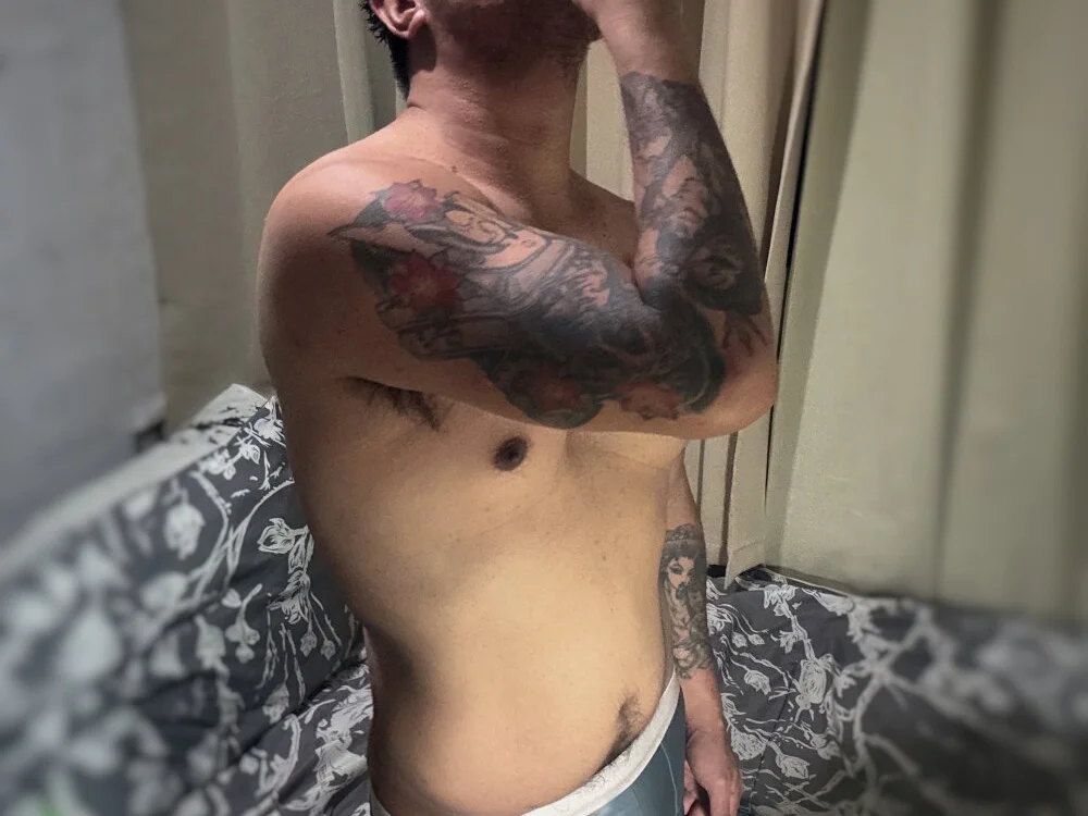 kheljordan23 Obrolan XXX Offline