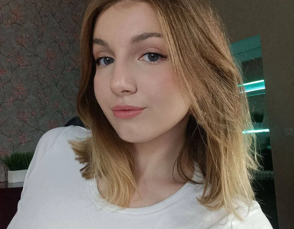 MilaSweetie Obrolan XXX Offline