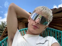 Belami_blake_ webcam thumbnail