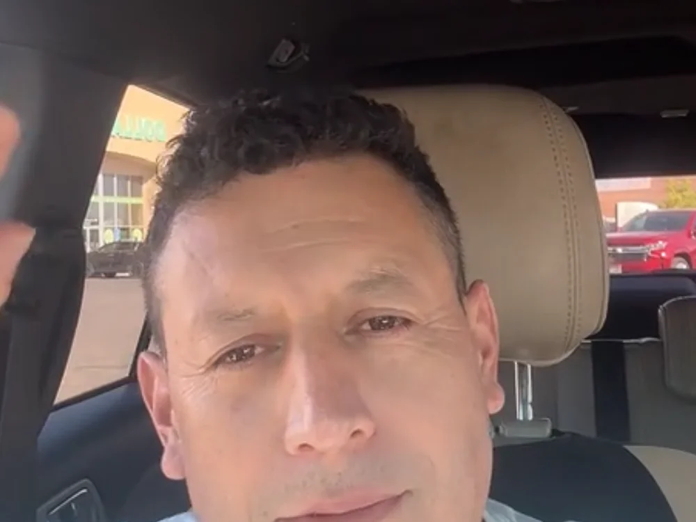 Paulitos89 offline XXX-chatje