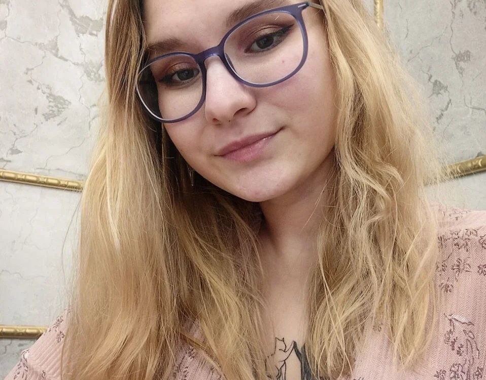LucyGarciat's Offline XXX Chat