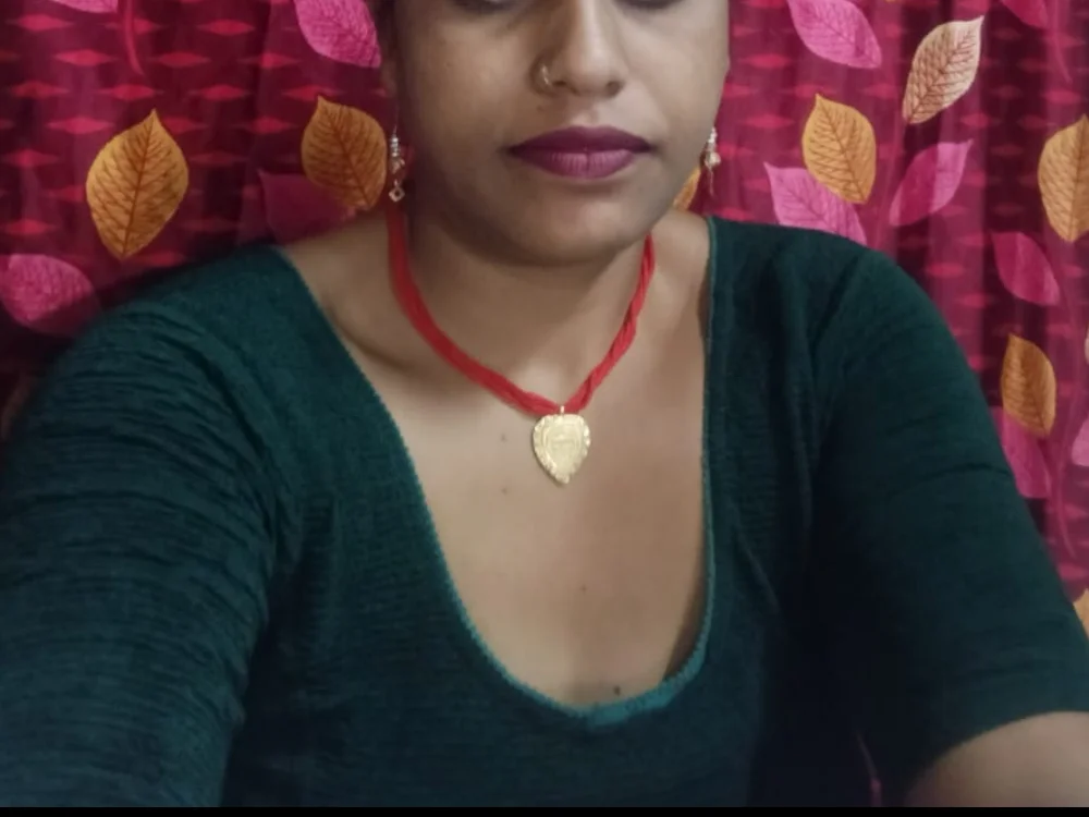 Sandhya_x's Offline XXX Chat