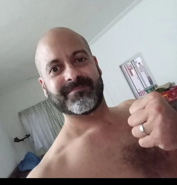 REYDAVID14's Offline XXX Chat