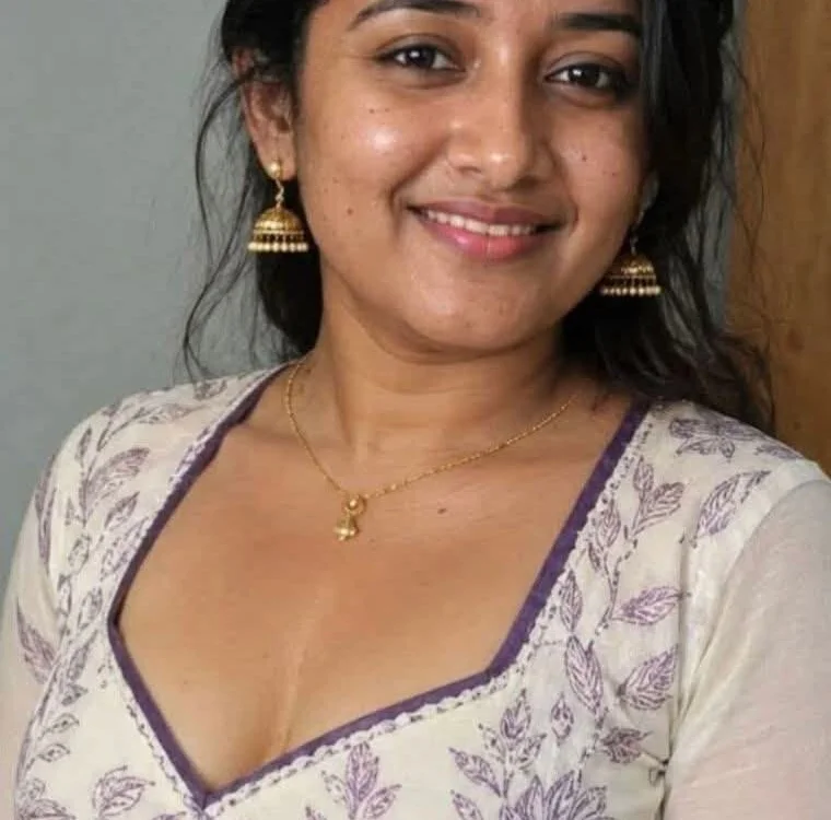Deesha_Rani's Offline XXX Chat