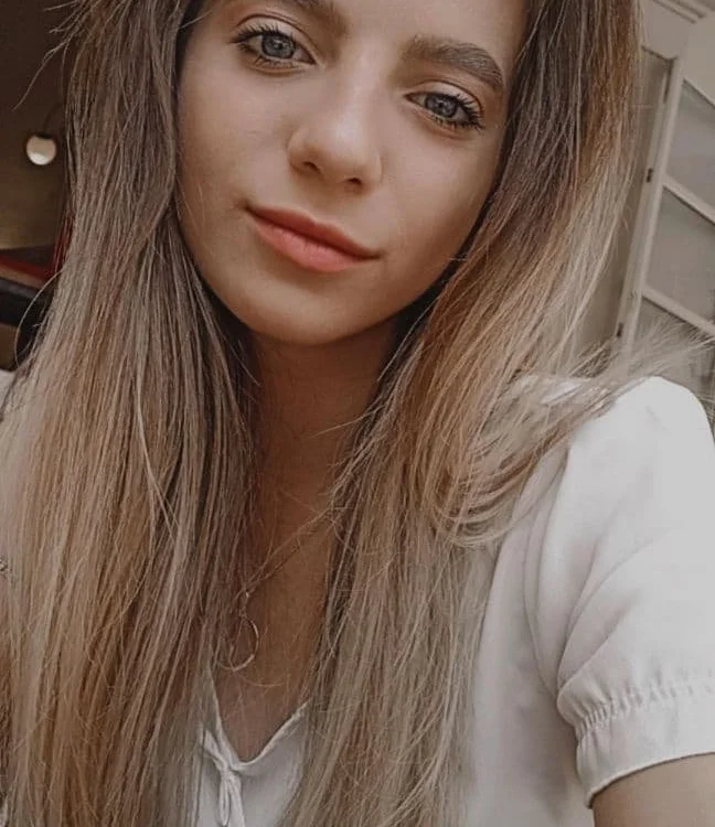 miralina23's Offline XXX Chat
