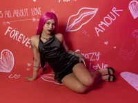 Raven_Witch_ élő XXX-chatje