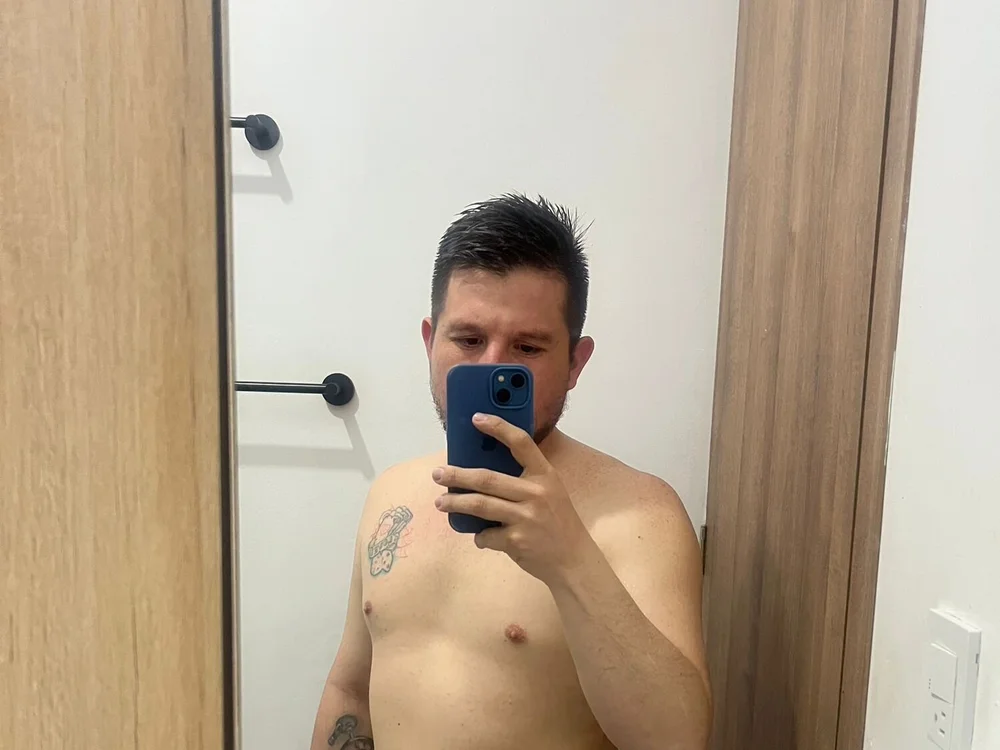 leonel37- Chat XXX offline