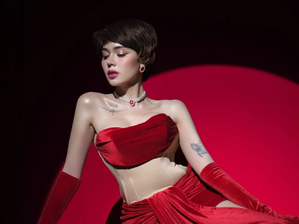 دردشة _PorcelainJakolitaDoll_ الجنسية دون اتصال