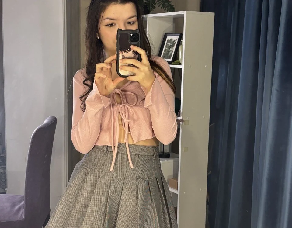 _Cute_World_'s Offline XXX Chat