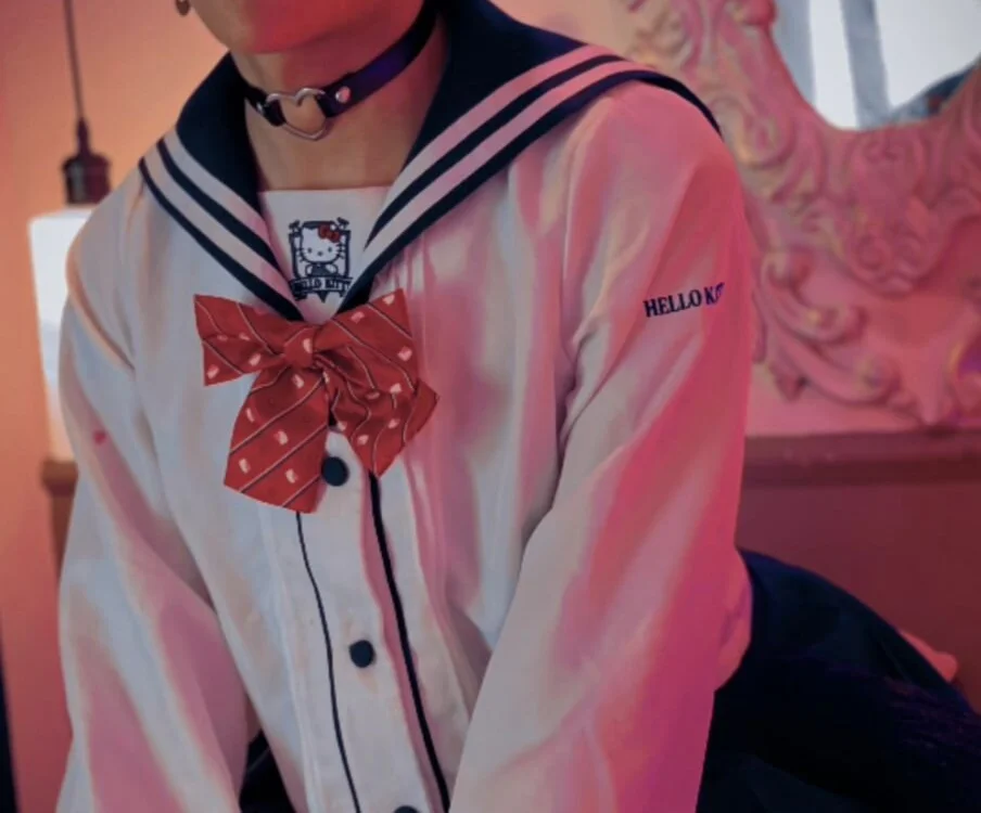 Offline XXX chat romeo_laurient