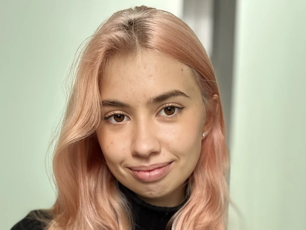 HarrietBeames' Offline Chat Room