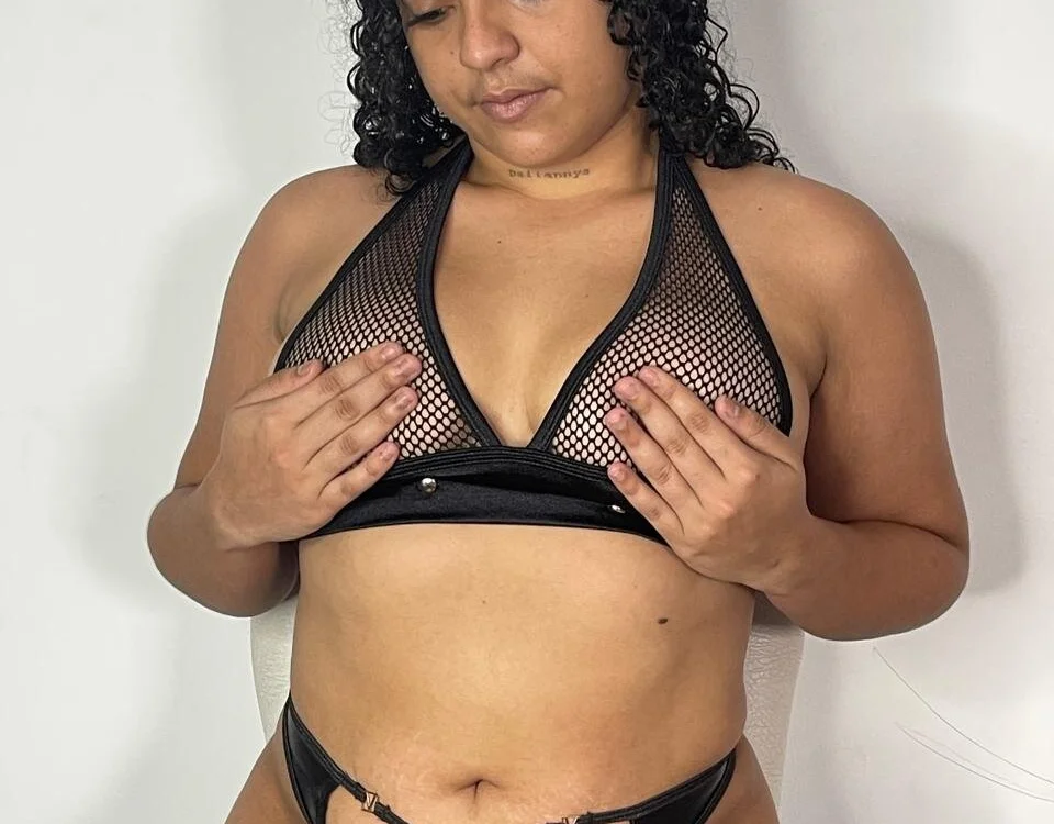 Alanna17_'s Offline Chat Room