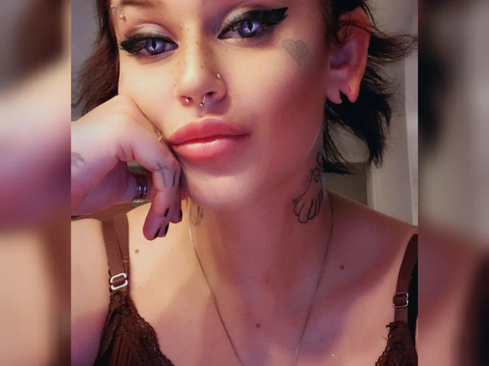 Socialfaker Offline XXX-chat