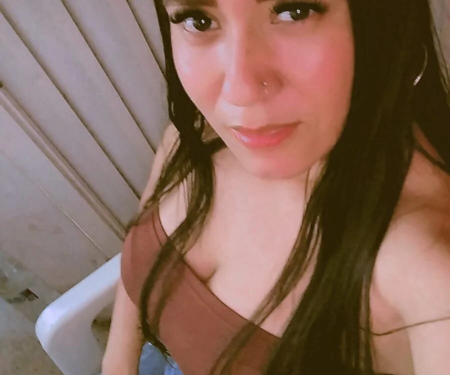 Amoresdetodos' Offline XXX Chat