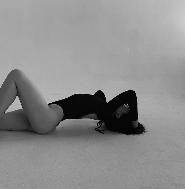 Ella_Chloe21's Offline XXX Chat