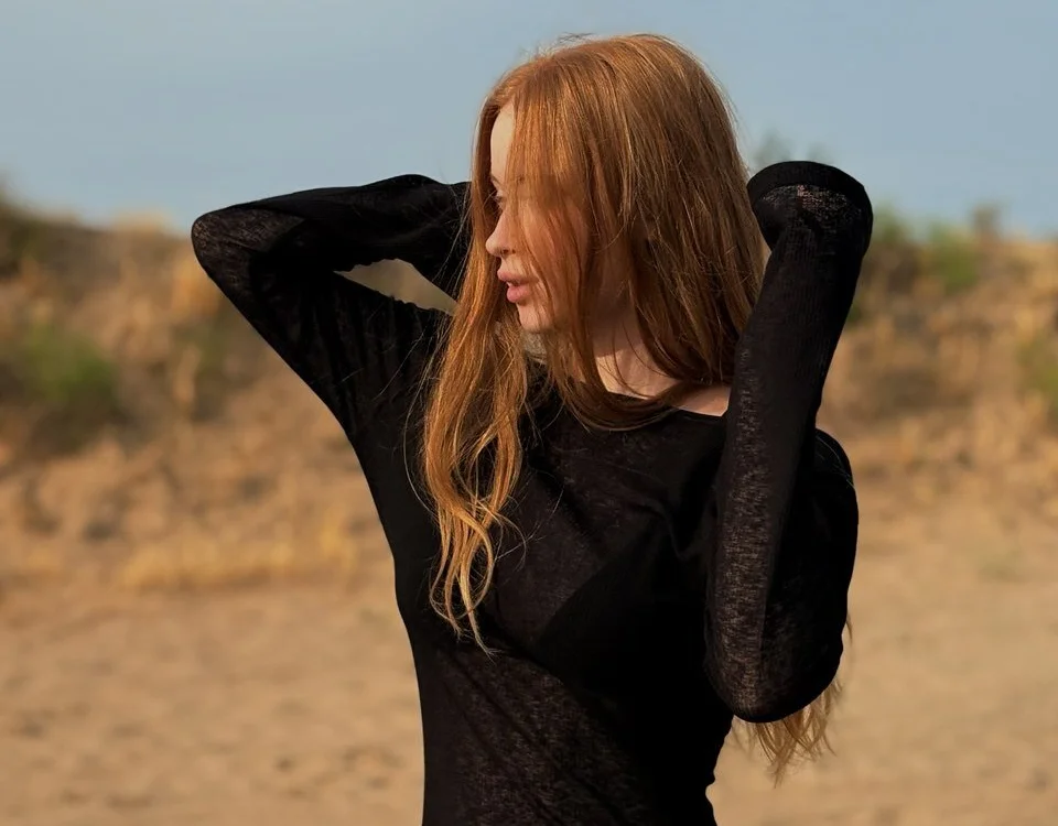 Alice_ShyFox Chat XXX offline