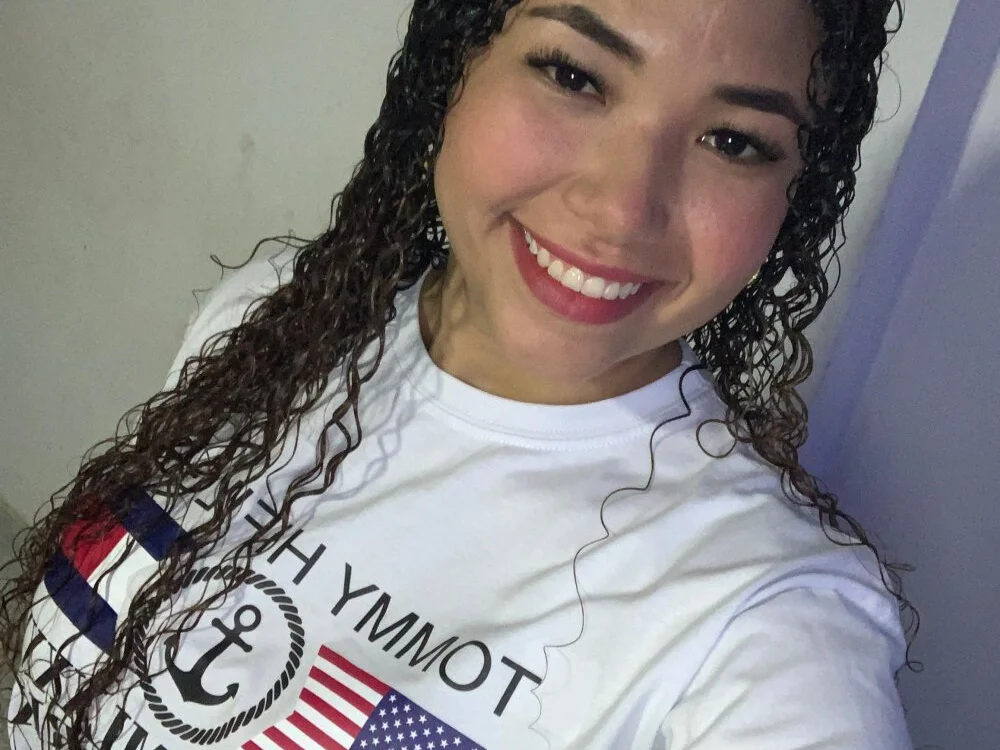 Eleanor_Rouillardn Offline XXX chat