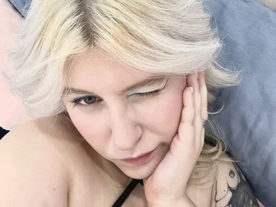 Flora_SecretLife profile