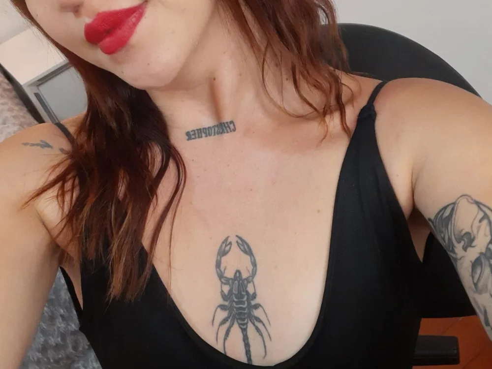 Salome_Rous offline chatrum