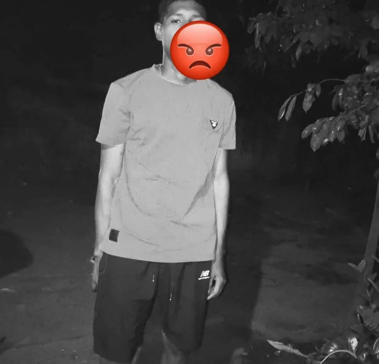 Offline XXX chat modela spittingpig1