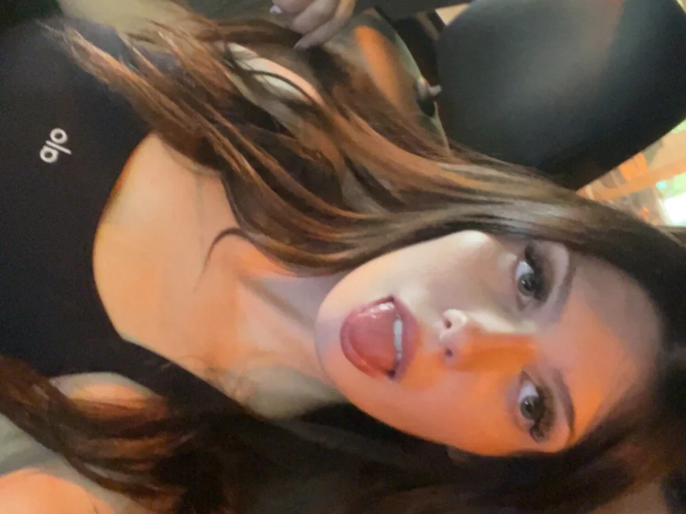 Онлайн чат XXX thickmami222