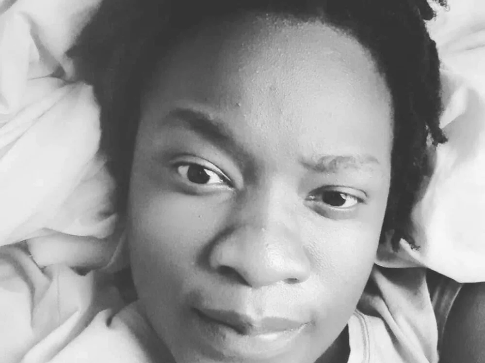 Ca_ndy01 Offline XXX-chat