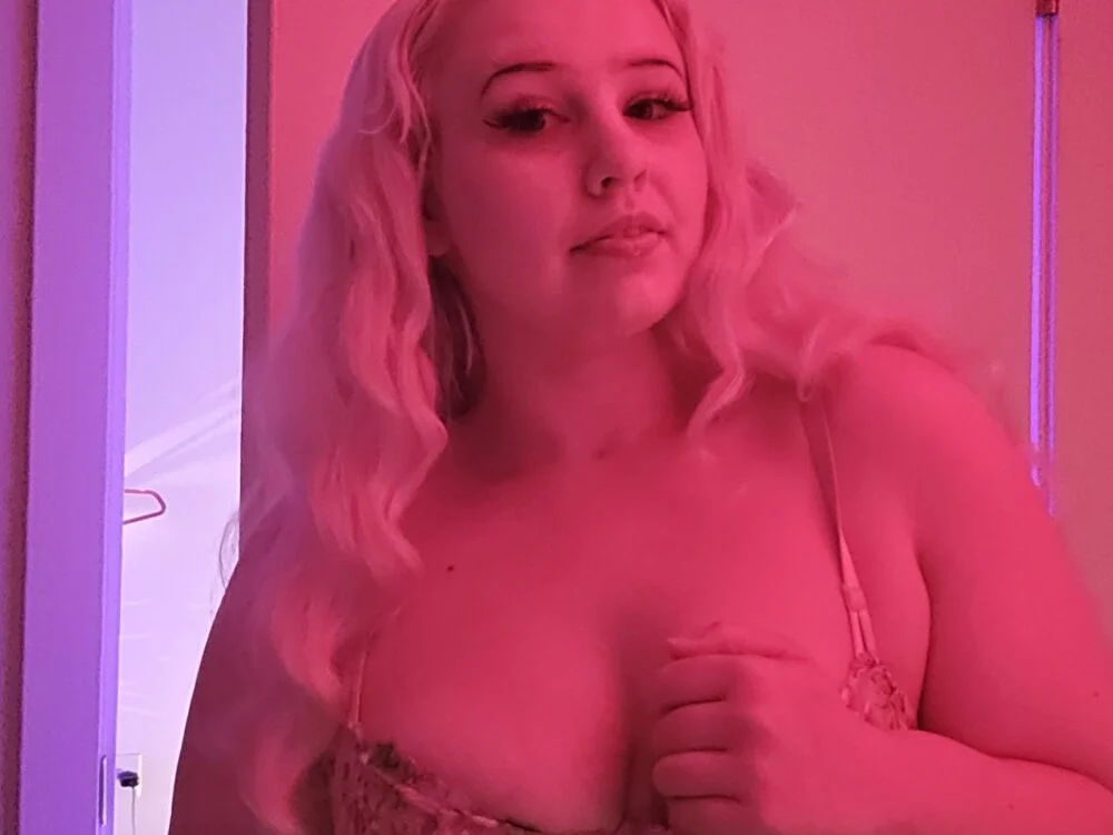 VirginDaisy অফলাইন XXX চ্যাট