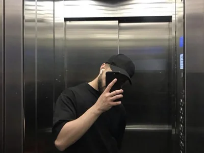 Amineniyek31 Male Selfsucking Naked Webcam